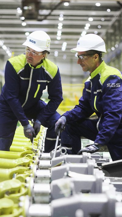 [Translate to Englisch:] Mechanische Montage | SGS Industrial Services